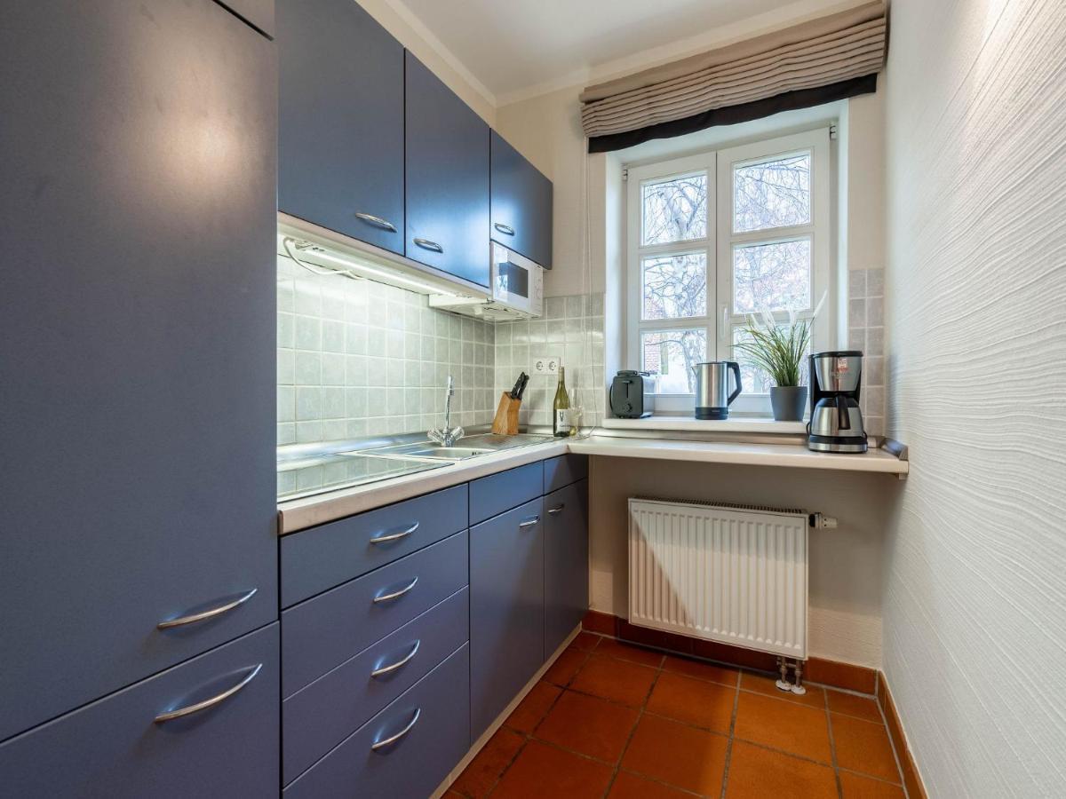 Feriendorf Rugana - Klassik Appartement Mit 2 Schlafzimmern Und Terrasse A25 Dranske Bagian luar foto